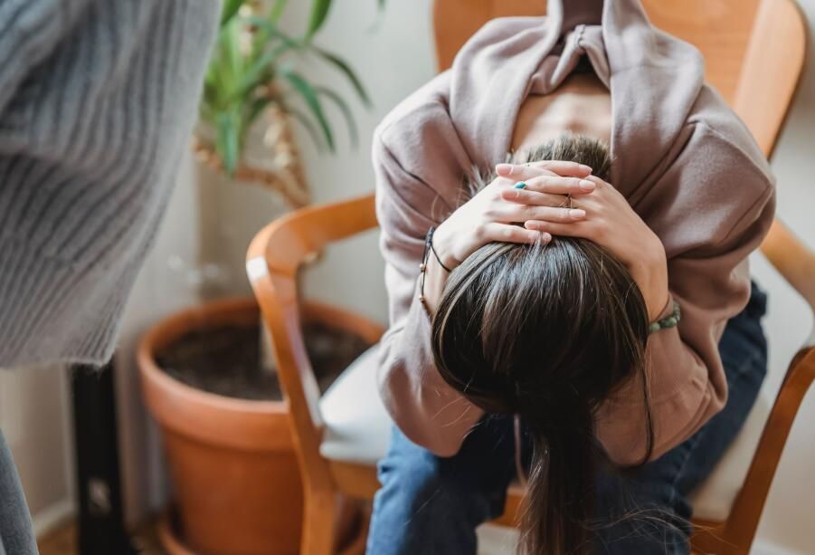 夫妻分居后如何处理债务纠纷